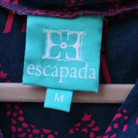 escapada tunic top / medium /Pull Over/ V neck - Picture 3 of 10